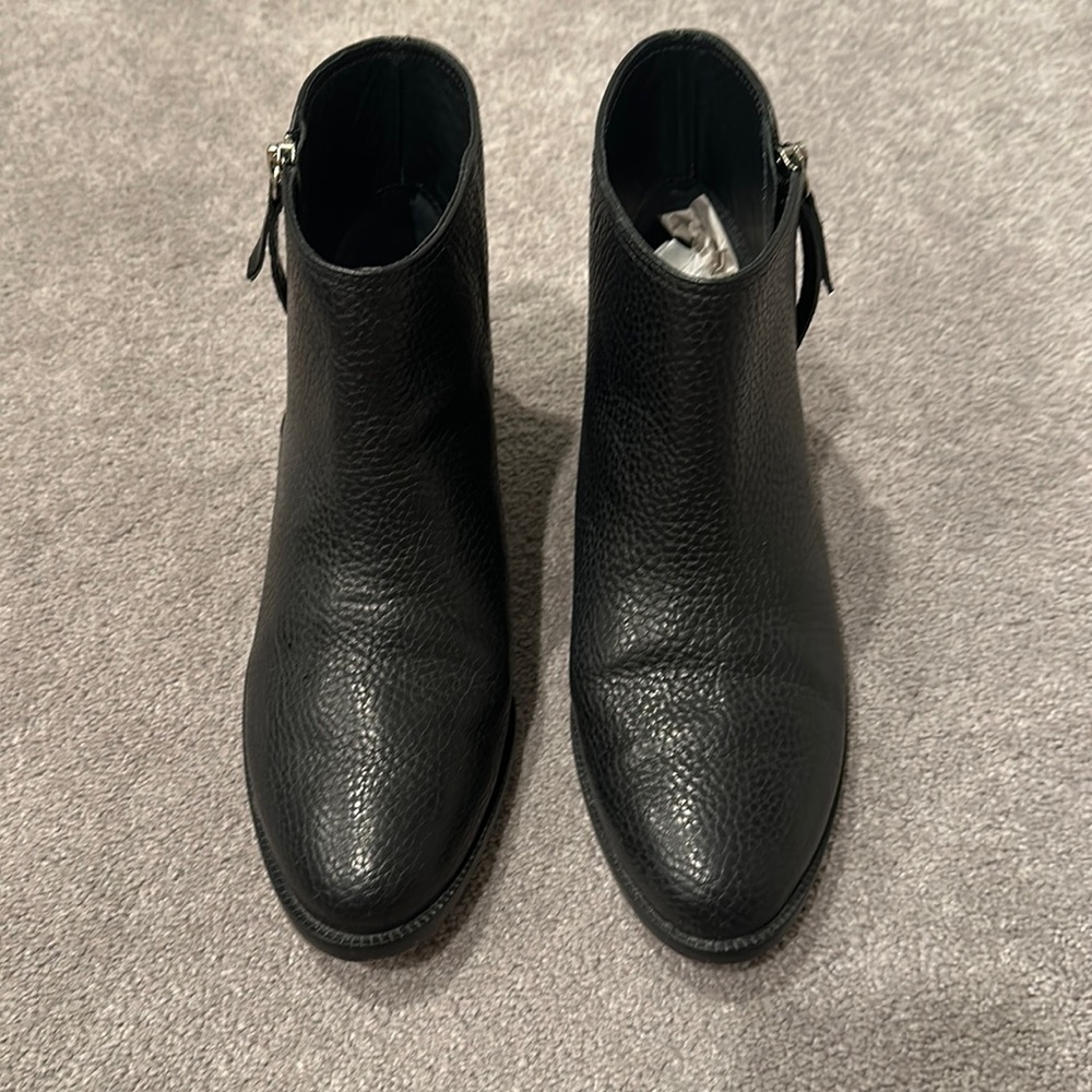 Leather Ankle Boots with Side Zipper